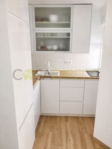 1 bedroom Flat for rent in Almuñécar with pool garage - € 660 (Ref: 10030014)