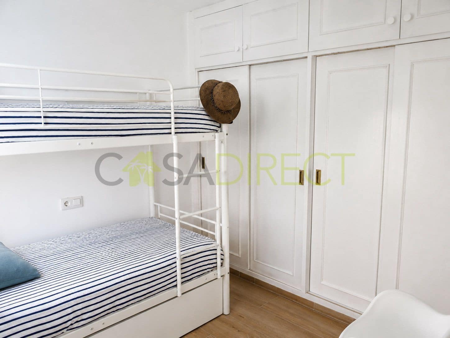 1 bedroom Flat for rent in Almunecar with pool garage - € 660 (Ref: 10030014)