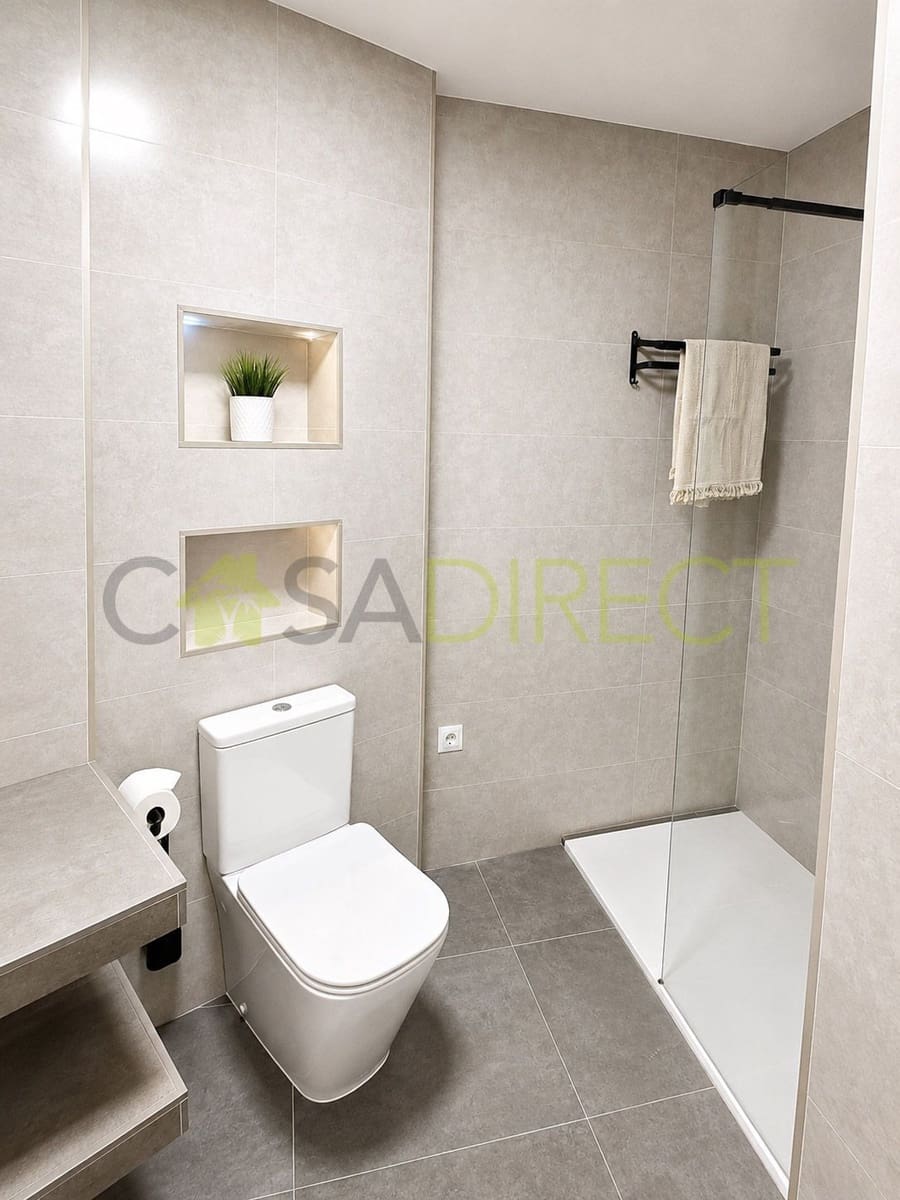 Studio à louer à Torrox avec piscine - 900 € (Ref: 10033433)