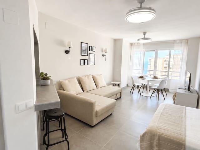 Yksiö vuokrattavana paikassa Torrox mukana uima-altaan - 900 € (Ref: 10033433)