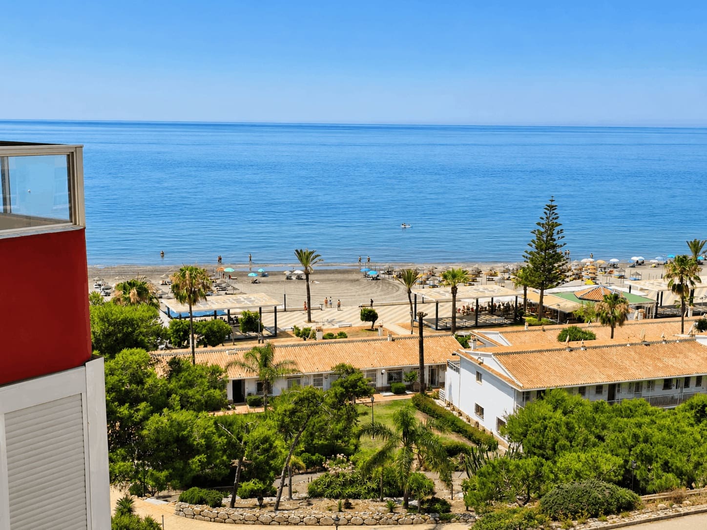 Studio for rent in Torrox with pool - € 900 (Ref: 10033433)