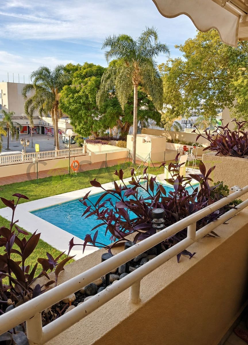 2 makuuhuone Asunto vuokrattavana paikassa Torremolinos mukana uima-altaan 
autotalli - 1 920 € (Ref: 10036341)