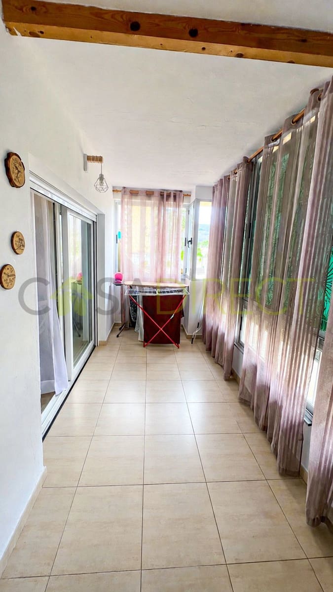Piso de 2 habitaciones en Granada ciudad en alquiler con piscina - 900 € (Ref: 10042497)