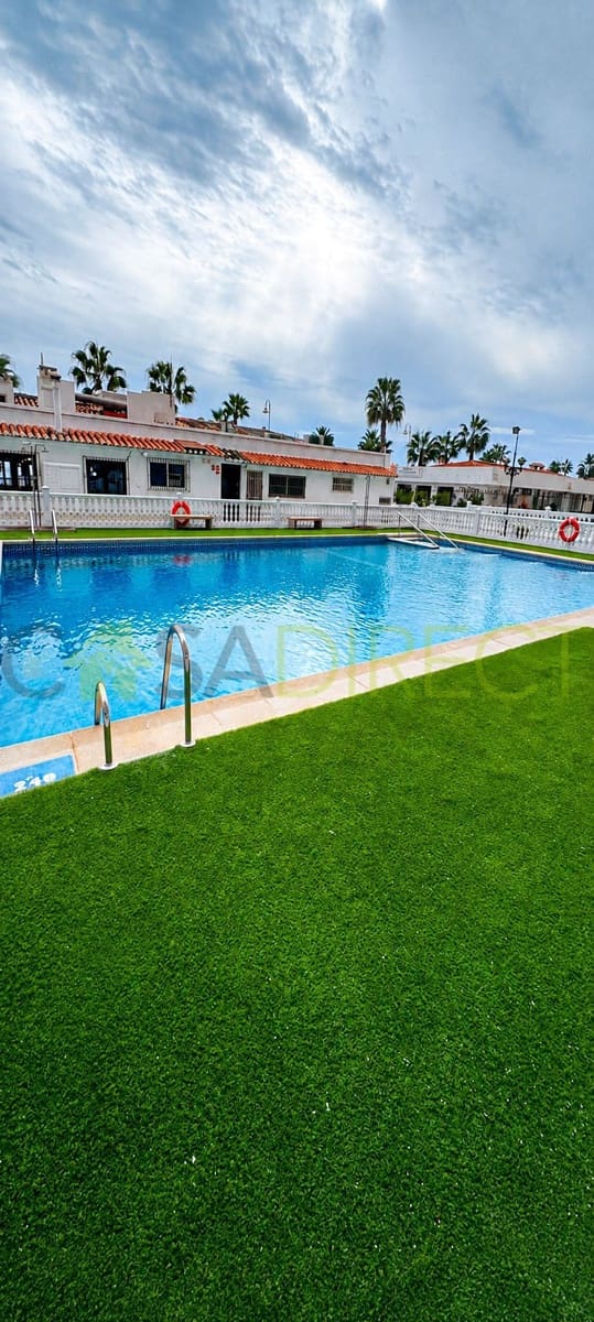 Piso de 2 habitaciones en Granada ciudad en alquiler con piscina - 900 € (Ref: 10042497)