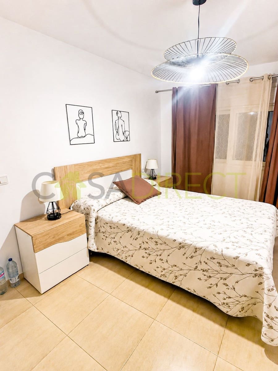 Piso de 2 habitaciones en Granada ciudad en alquiler con piscina - 900 € (Ref: 10042497)