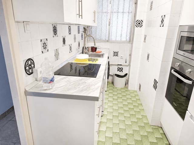 2 sypialnia Mieszkanie do wynajęcia w Las Chapas, Miasto Málaga - 1 440 € (Ref: 10042498)