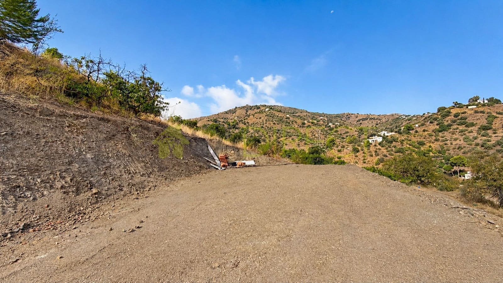 Terreno Não Urbanizado para venda em Torrox - 120 750 € (Ref: 10046814)