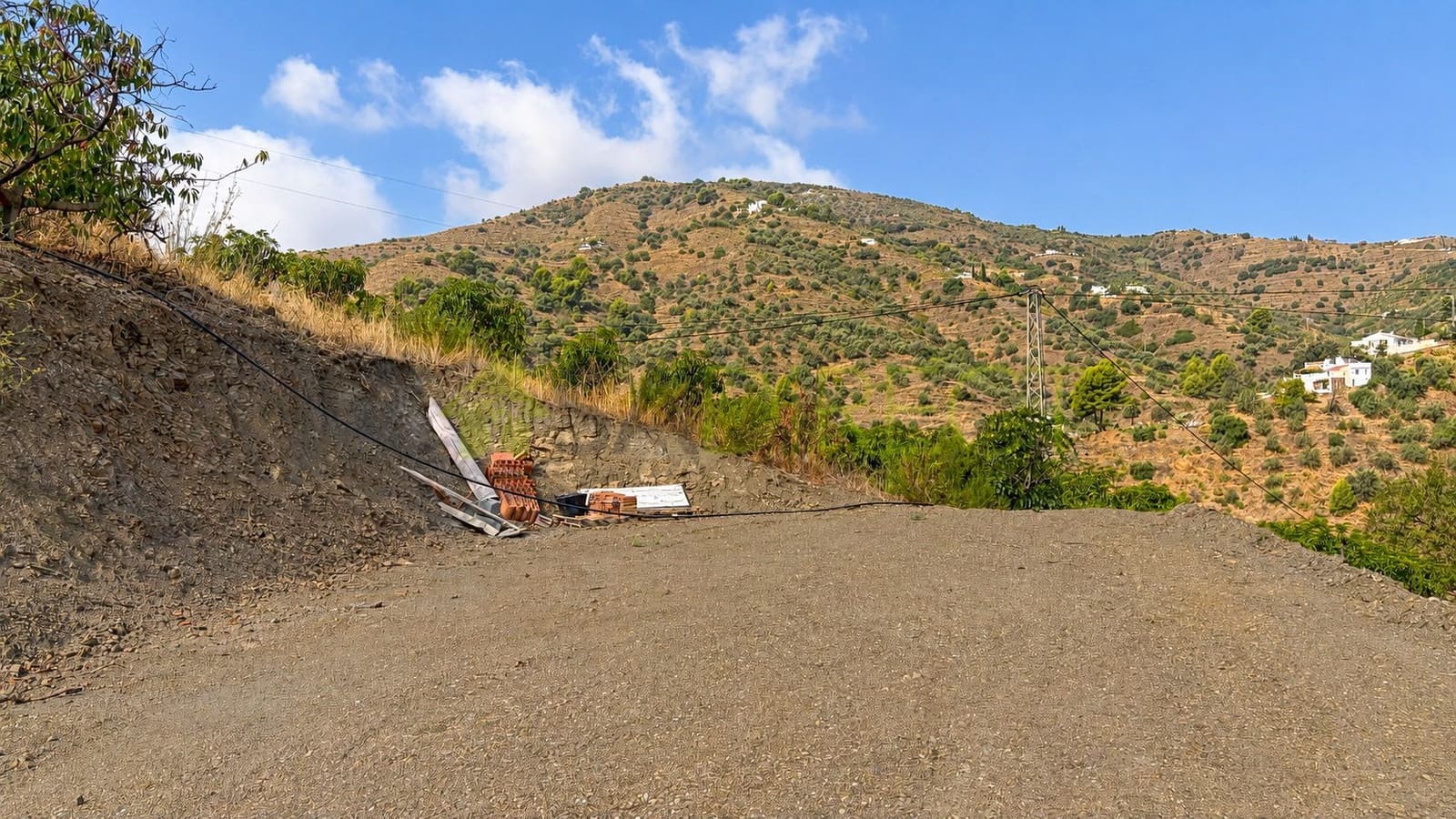 Terreno Não Urbanizado para venda em Torrox - 120 750 € (Ref: 10046814)