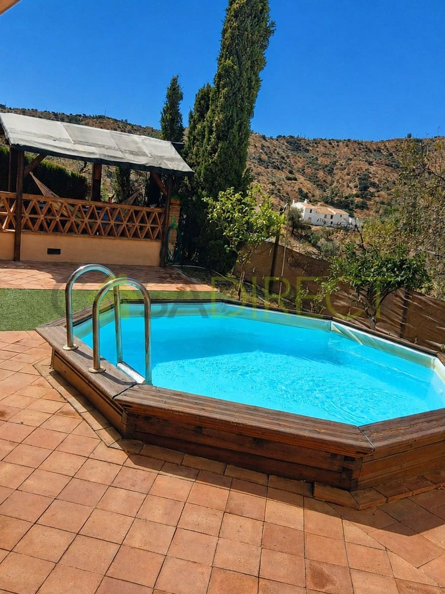 3 bedroom Finca/Country House for rent in Riogordo with pool garage - € 1,200 (Ref: 10046816)