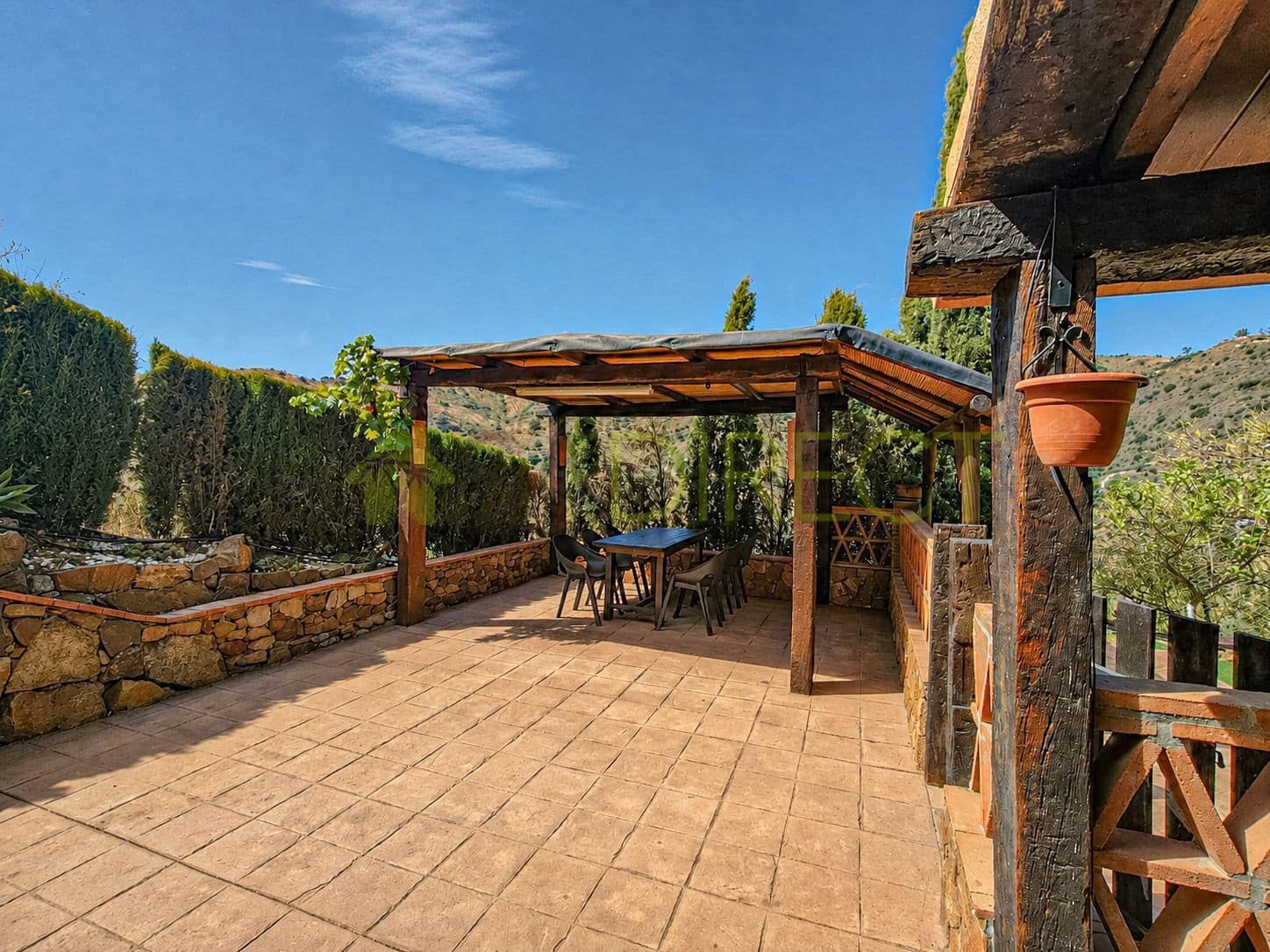 3 bedroom Finca/Country House for rent in Riogordo with pool garage - € 1,200 (Ref: 10046816)
