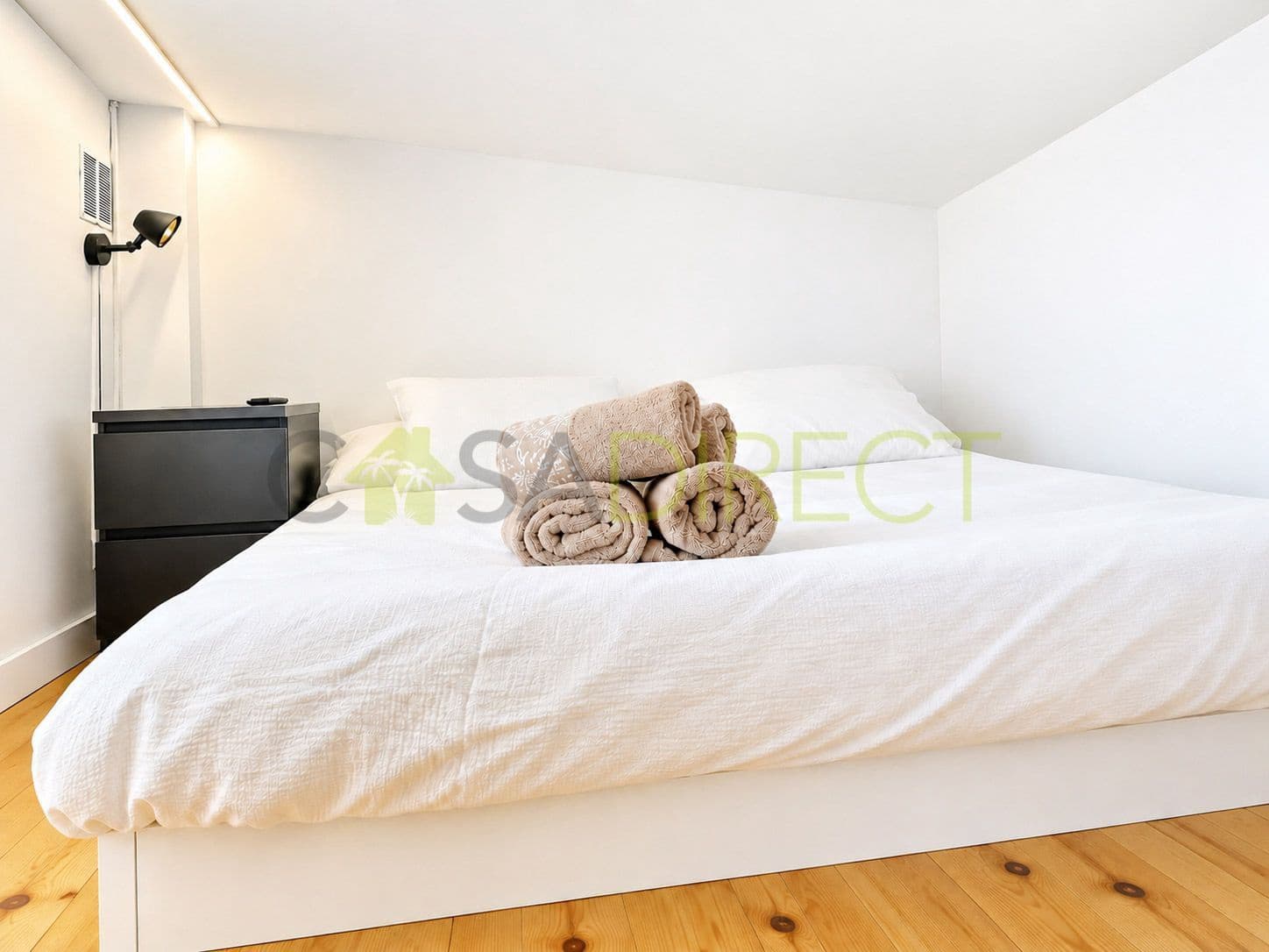 Studio for rent in Caleta de Velez with pool garage - € 760 (Ref: 10048729)
