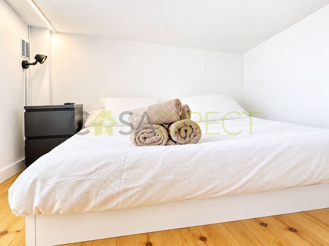 Studio for rent in Caleta de Vélez, Vélez-Málaga with pool garage - € 760 (Ref: 10048729)