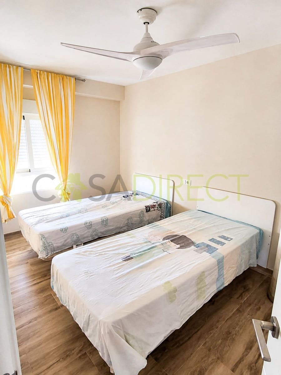 2 bedroom Flat for rent in Torre del Mar with pool garage - € 1,080 (Ref: 10048731)