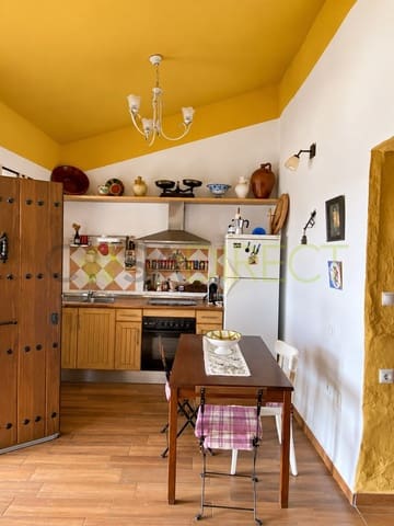 1 soverom Finca/Herregård til leie i Torrox med garasje - € 965 (Ref: 10054656)