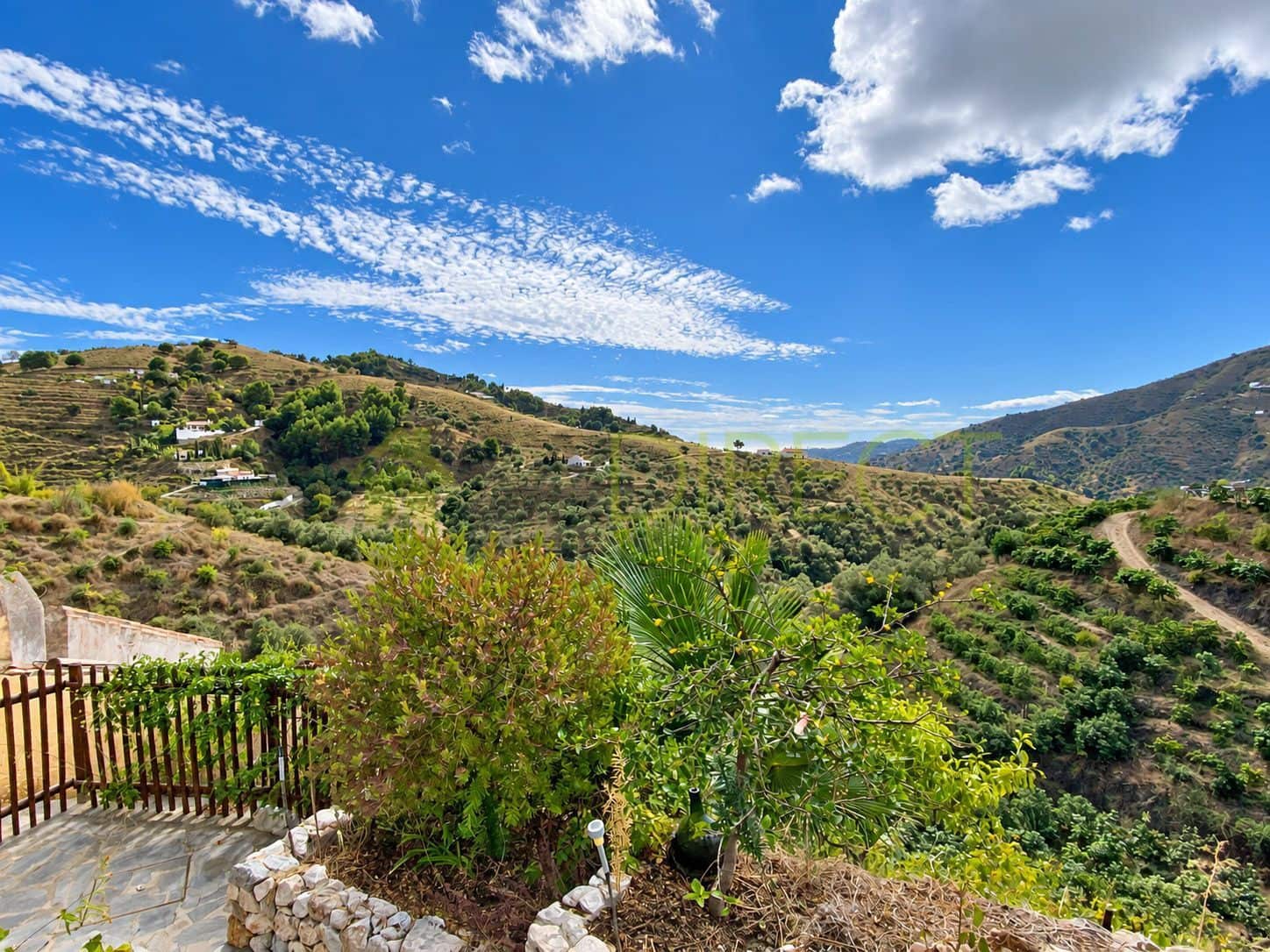 1 soverom Finca/Herregård til leie i Torrox med garasje - € 965 (Ref: 10054656)