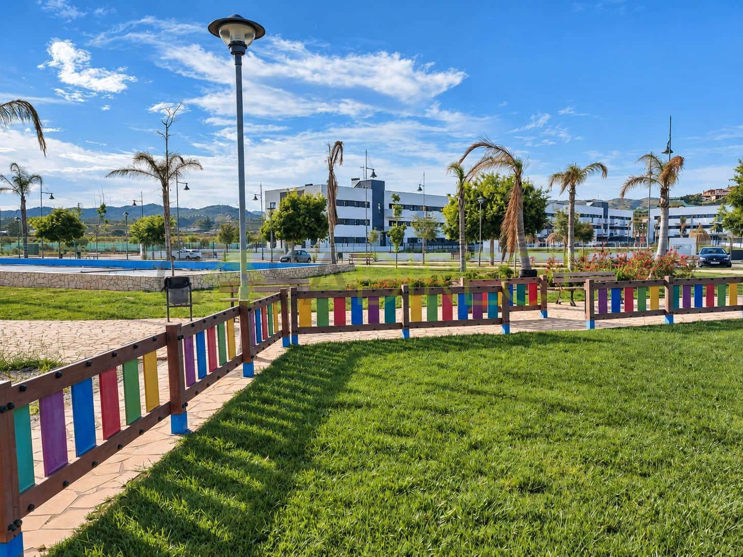 2 quarto Apartamento para arrendar em Almayate com piscina garagem - 1 200 € (Ref: 10057969)