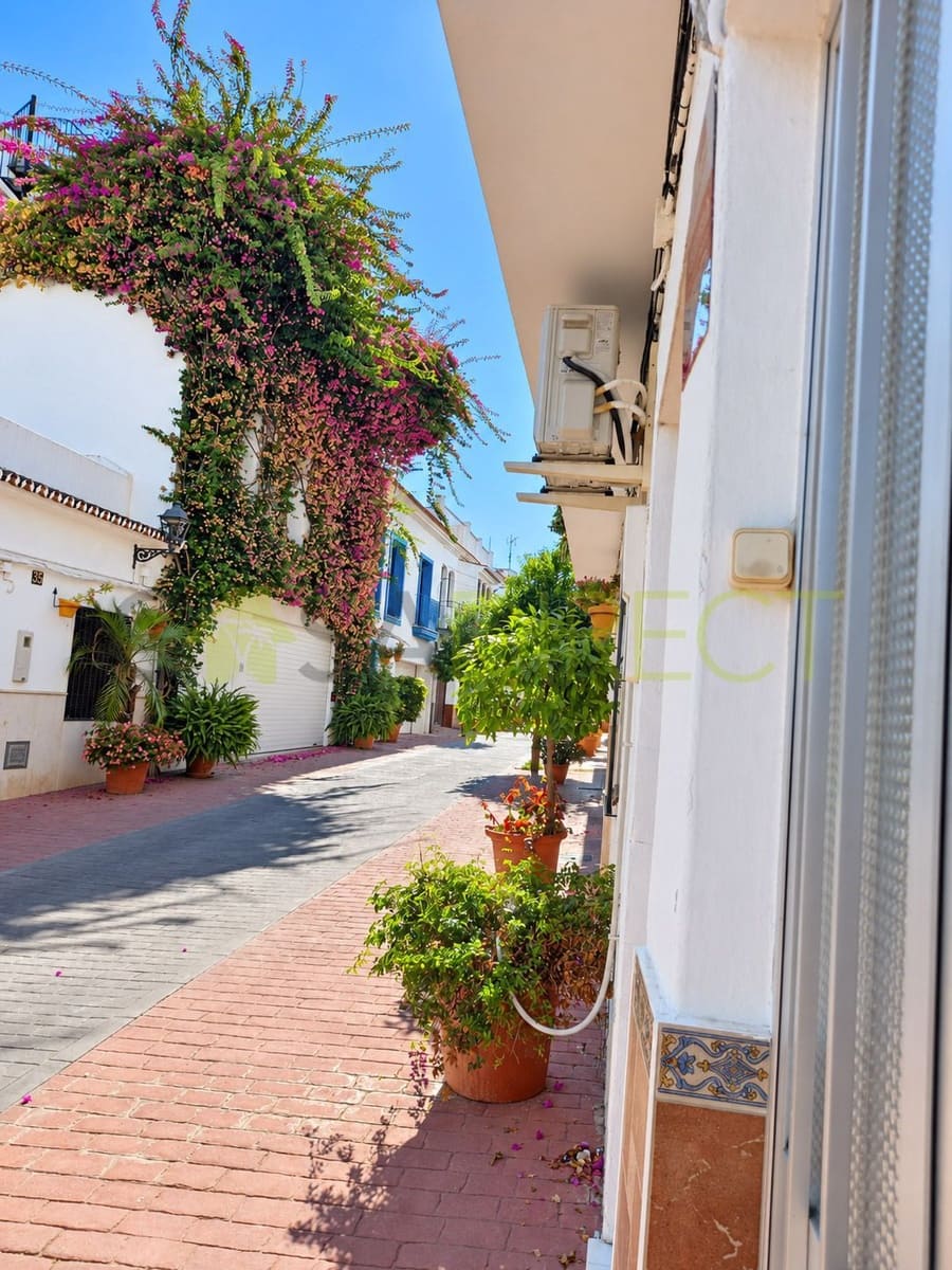 3 soverom Hus til leie i Estepona - € 1 620 (Ref: 10057972)