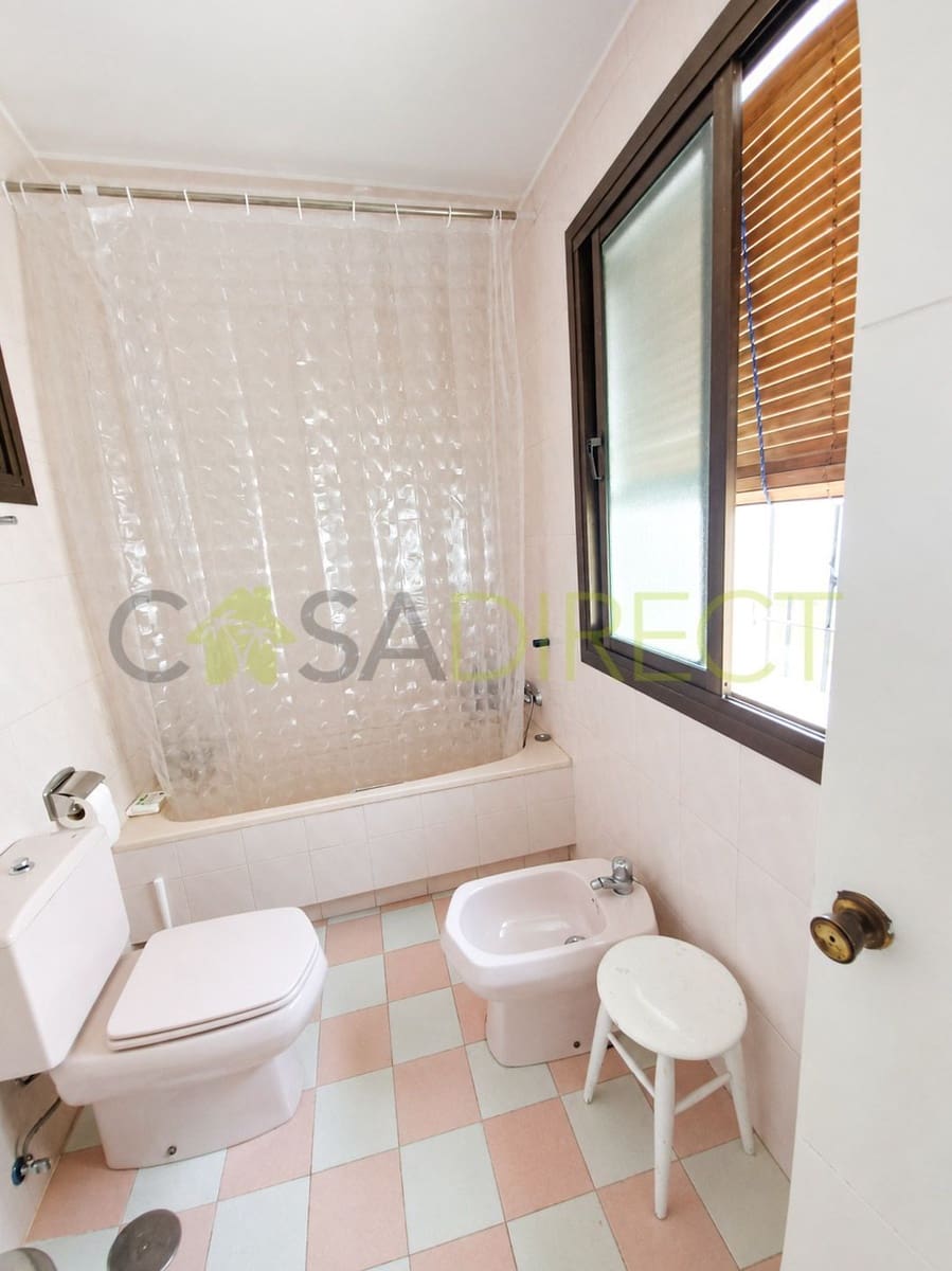 3 bedroom Townhouse for rent in Estepona - € 1,620 (Ref: 10057972)