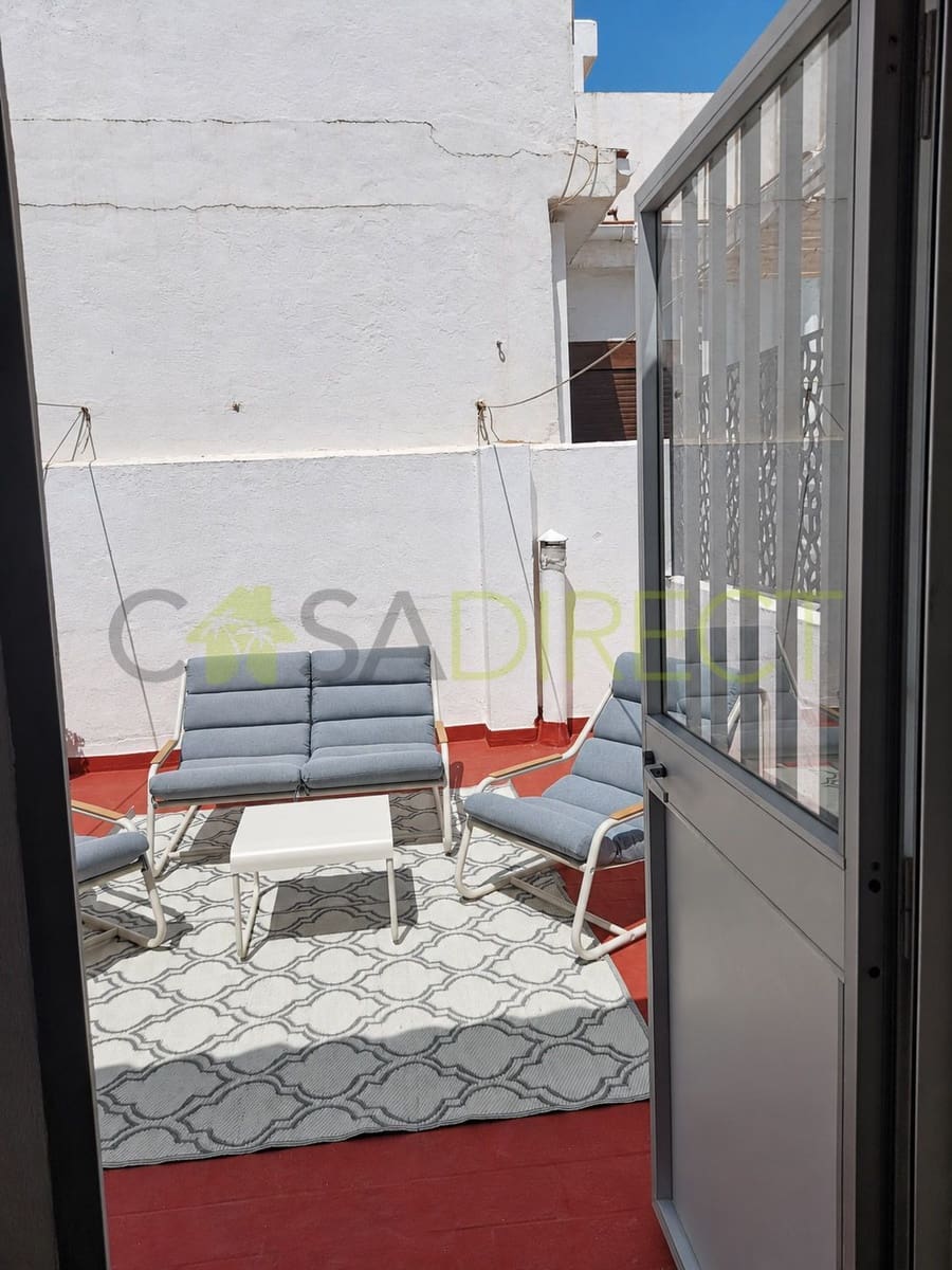 3 bedroom Townhouse for rent in Estepona - € 1,620 (Ref: 10057972)