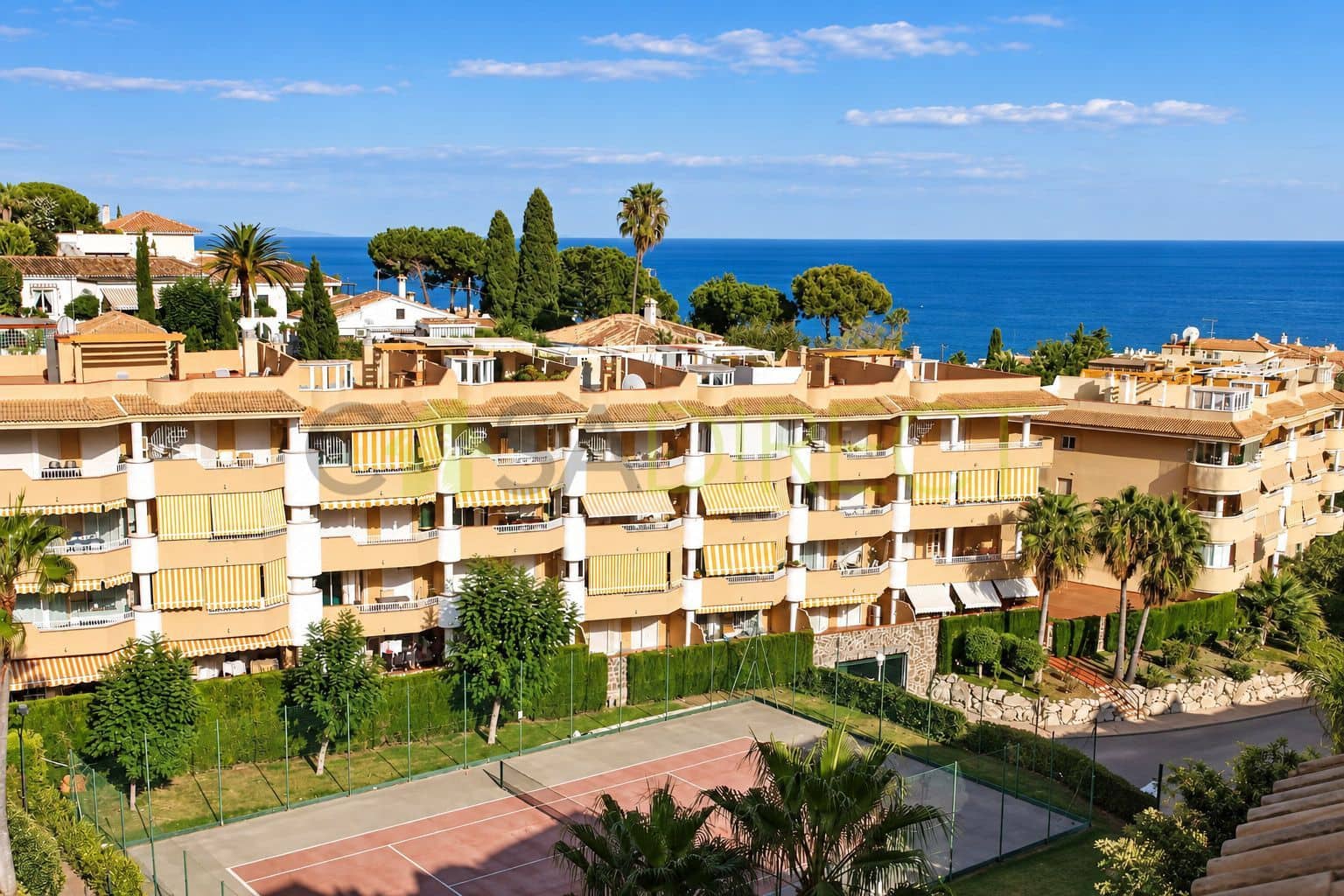2 makuuhuone Asunto vuokrattavana paikassa Fuengirola mukana uima-altaan 
autotalli - 1 680 € (Ref: 10057974)