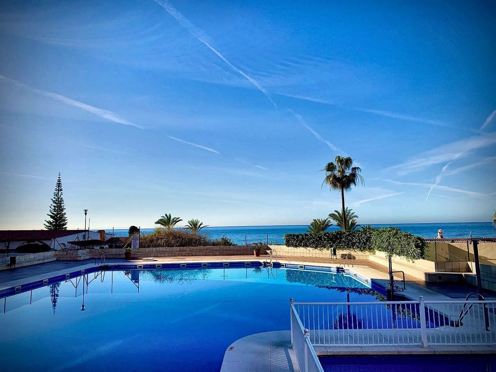 Piso de 1 habitación en Torrox-Costa en alquiler con piscina - 780 € (Ref: 10061262)