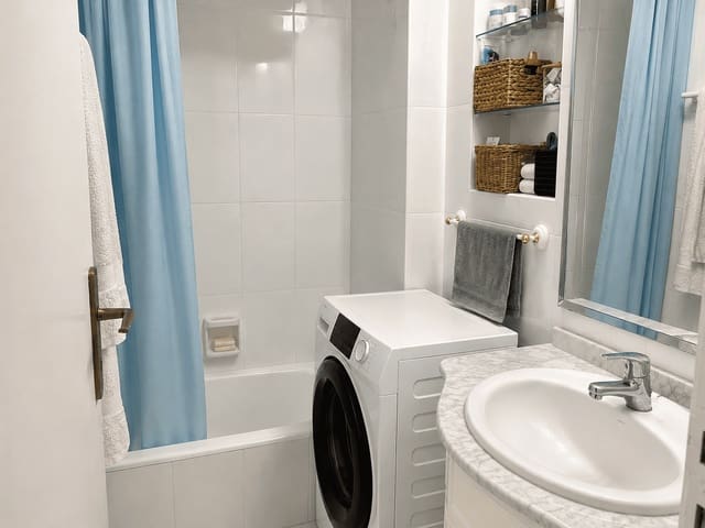 1 quarto Apartamento para arrendar em Torremolinos com piscina garagem - 1 100 € (Ref: 10061263)