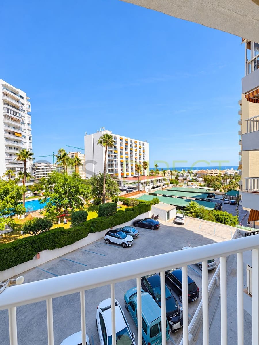 1 quarto Apartamento para arrendar em Benalmadena com piscina - 1 540 € (Ref: 10074906)