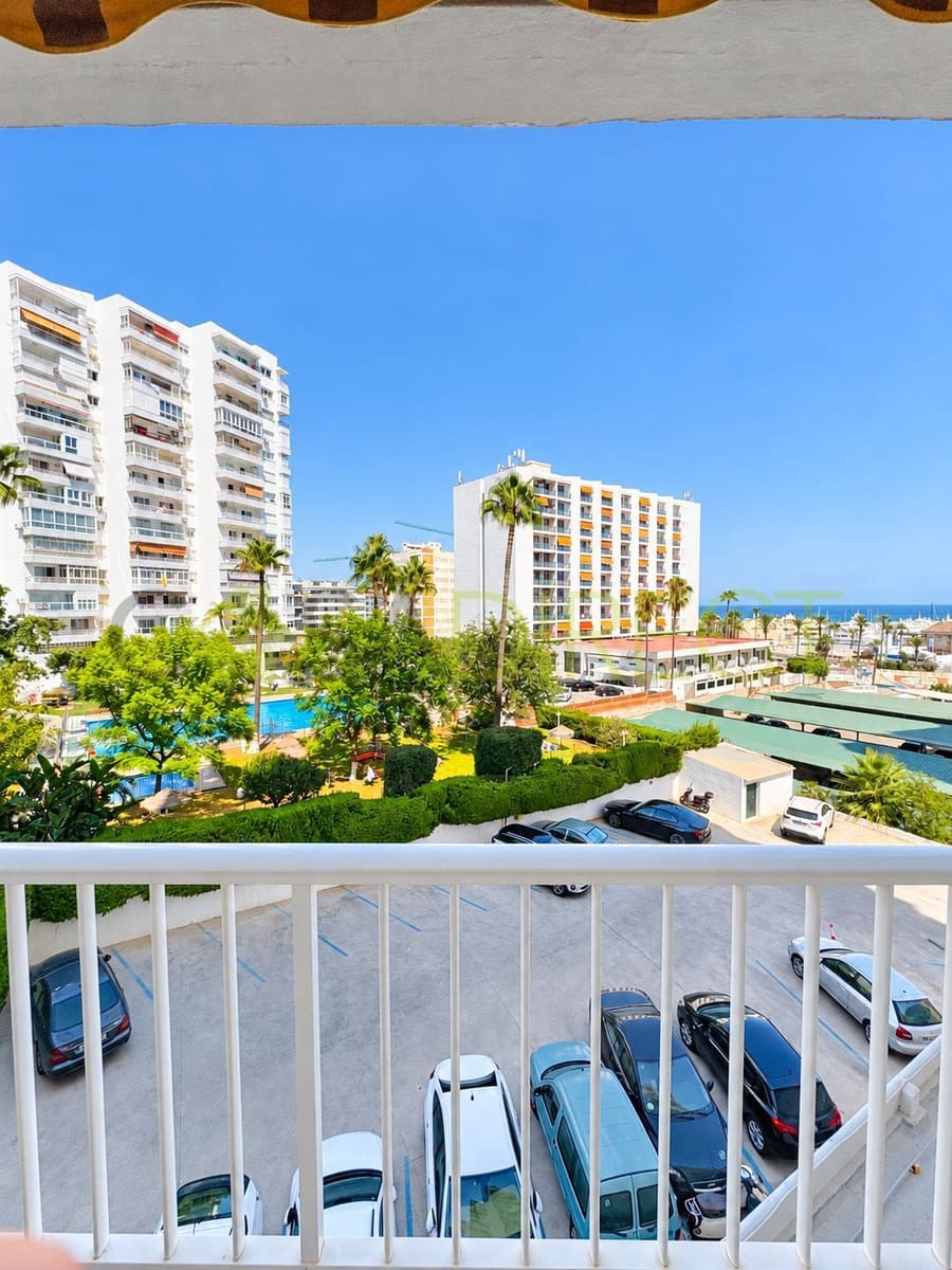 1 quarto Apartamento para arrendar em Benalmadena com piscina - 1 540 € (Ref: 10074906)