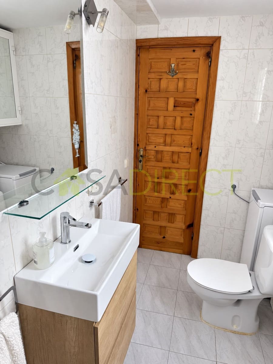 3 soveværelse Lejlighed til leje i Marbella - € 1.500 (Ref: 10090097)