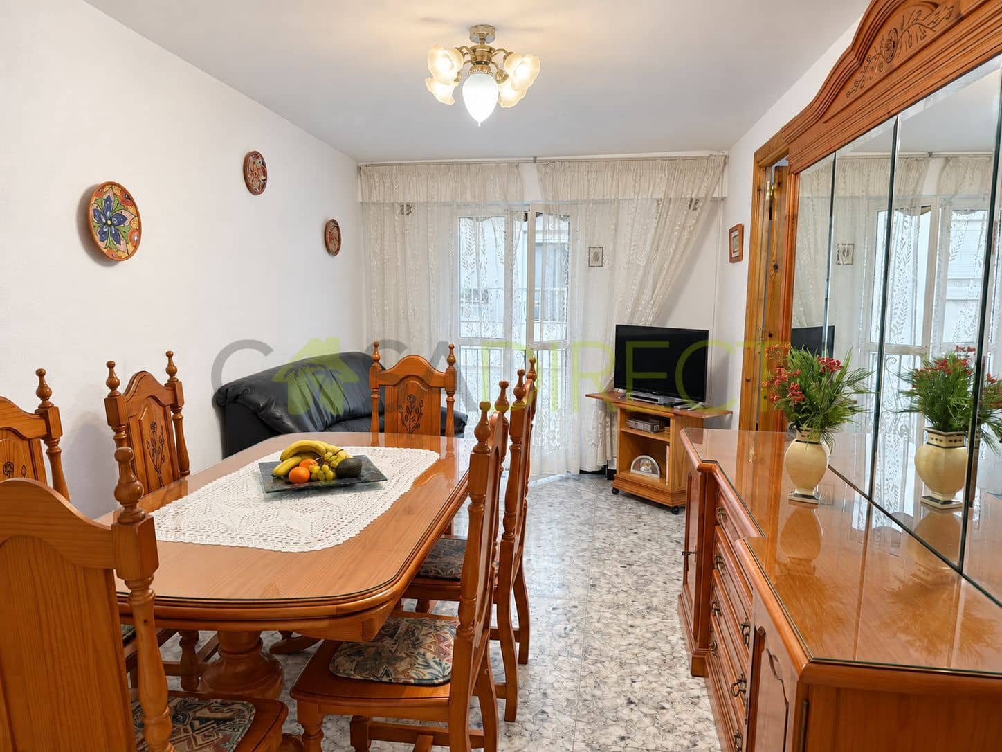 3 soveværelse Lejlighed til leje i Marbella - € 1.500 (Ref: 10090097)