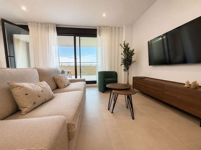 Apartamento de 2 habitaciones en El Peñoncillo, Torrox en alquiler con piscina garaje - 1.400 € (Ref: 10099655)