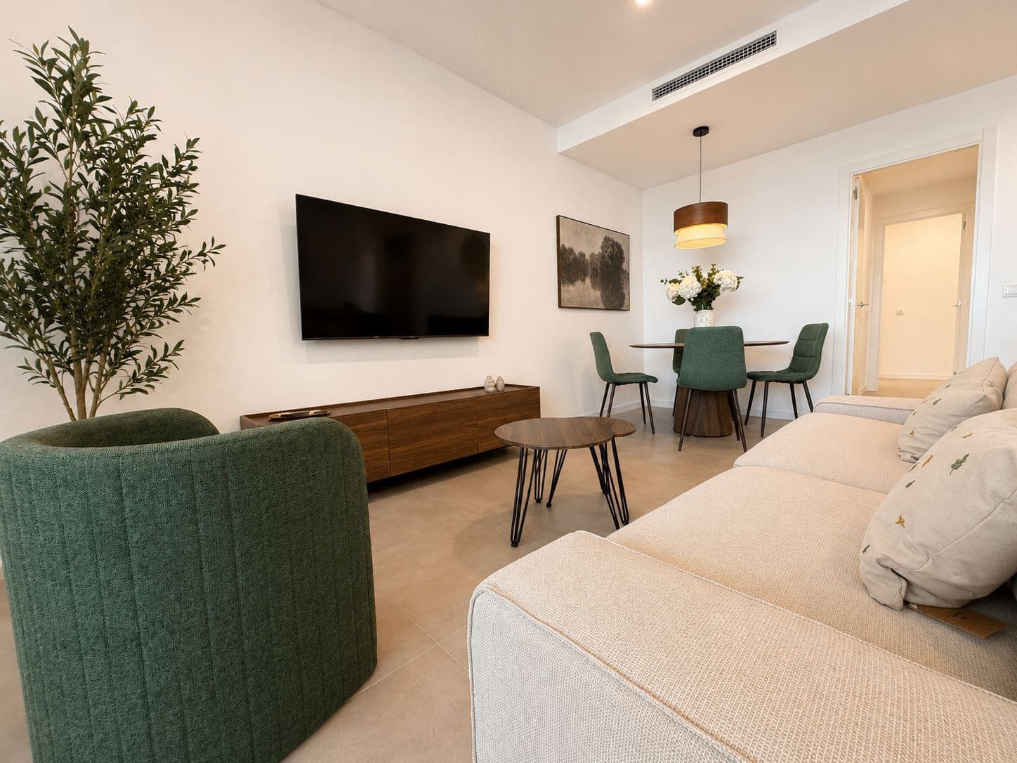Appartement de 2 chambres à louer à Torrox-Costa avec piscine garage - 1 400 € (Ref: 10099655)