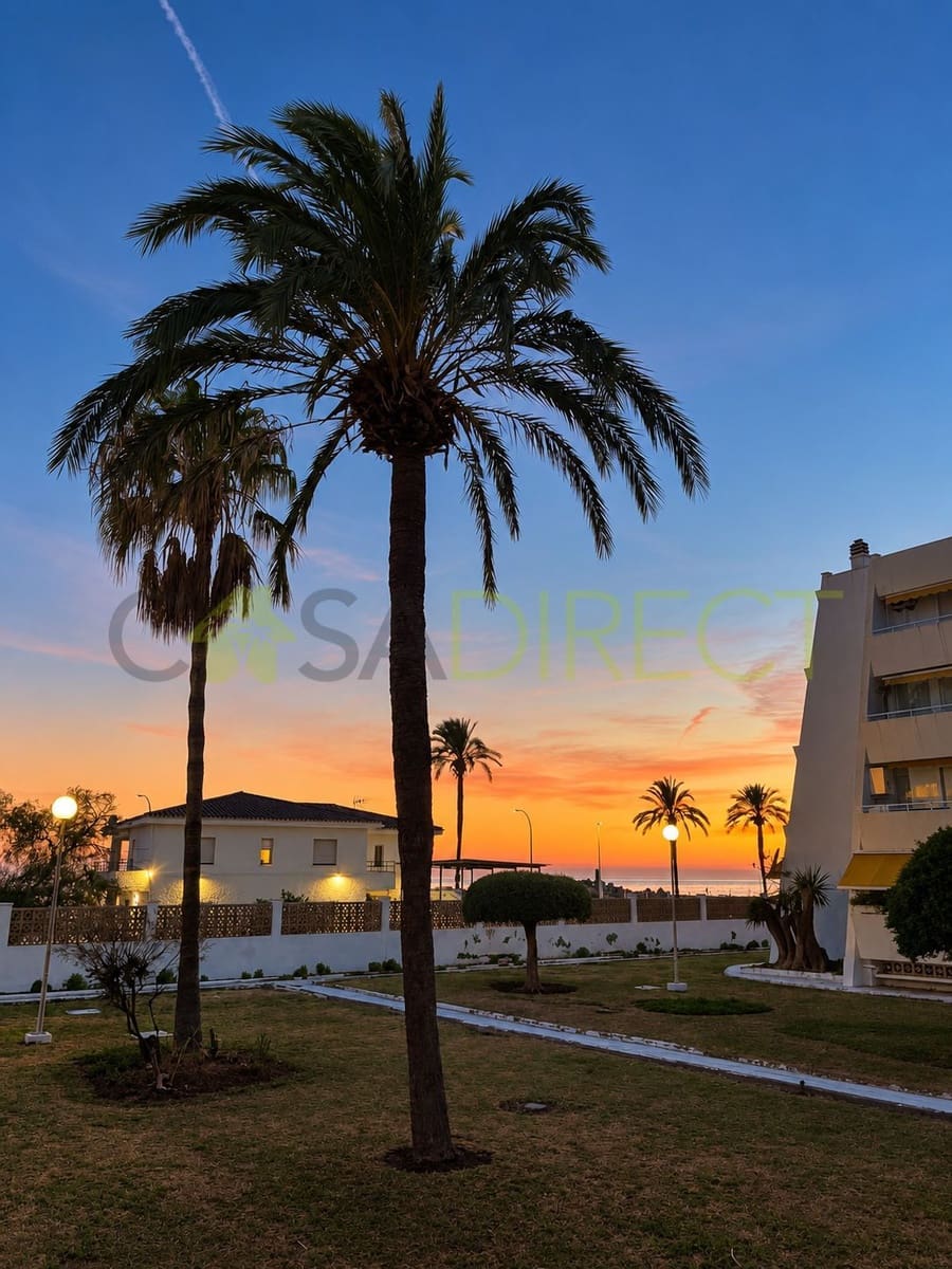 1 makuuhuone Asunto vuokrattavana paikassa Caleta de Velez mukana uima-altaan 
autotalli - 1 260 € (Ref: 10108795)