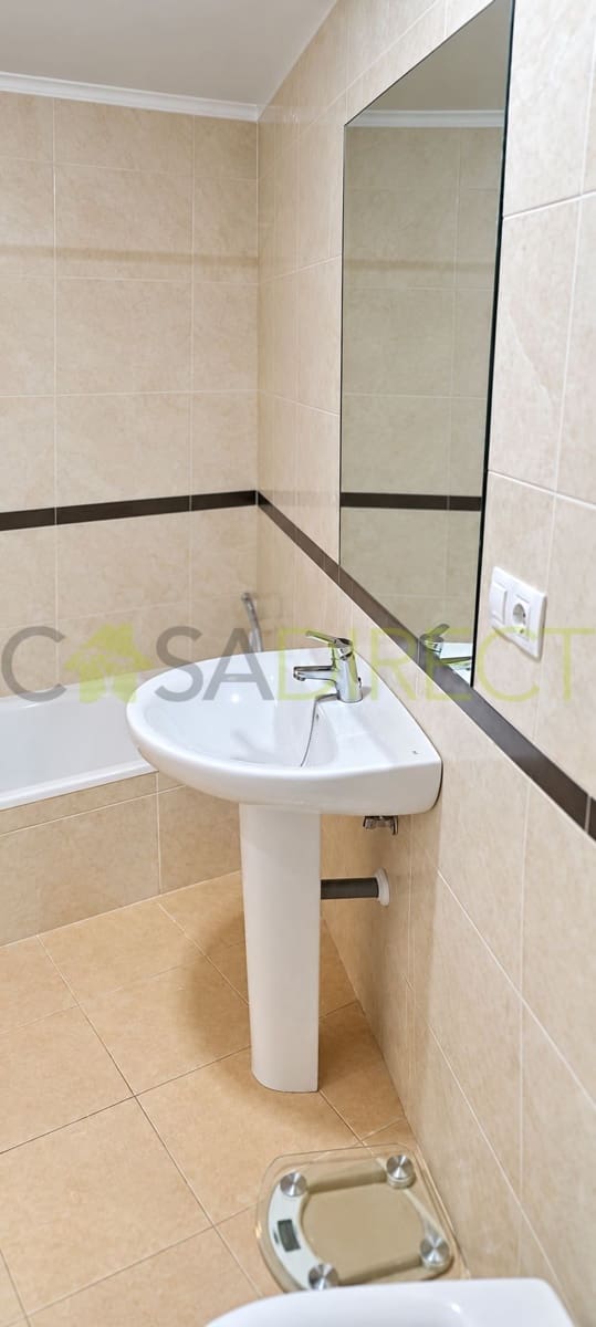 2 slaapkamer Flat te huur in Salobrena - € 675 (Ref: 10123421)