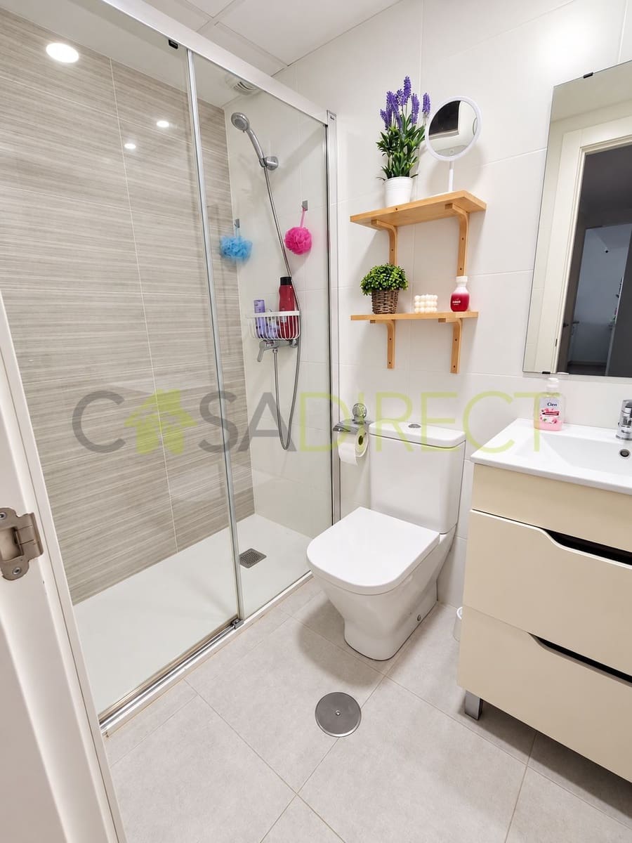 Appartement de 2 chambres à louer à Almunecar avec piscine garage - 1 080 € (Ref: 10135621)