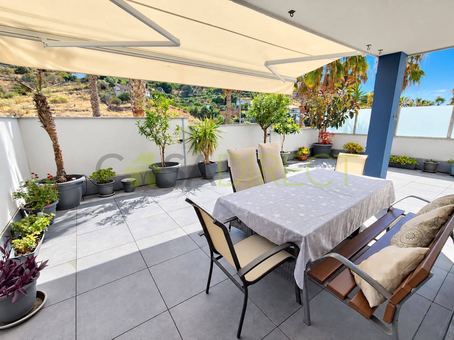 Appartement de 2 chambres à louer à Almunecar avec piscine garage - 1 080 € (Ref: 10135621)