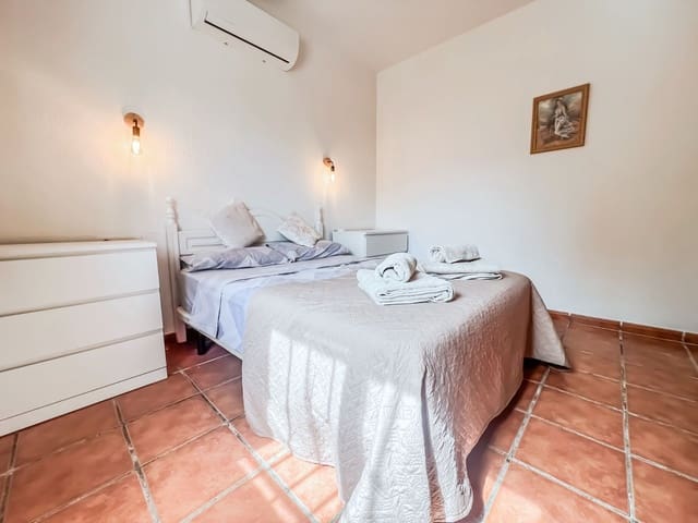3 soverom Villa til salgs i Viñuela med svømmebasseng garasje - € 349 000 (Ref: 10139121)