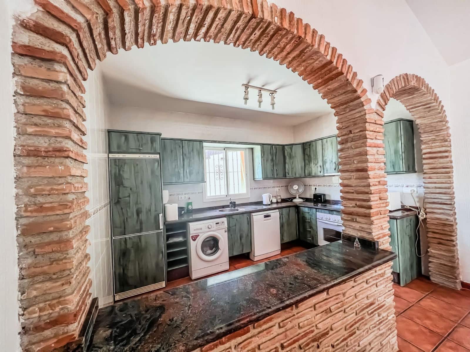 3 soverom Villa til salgs i Vinuela med svømmebasseng garasje - € 349 000 (Ref: 10139121)