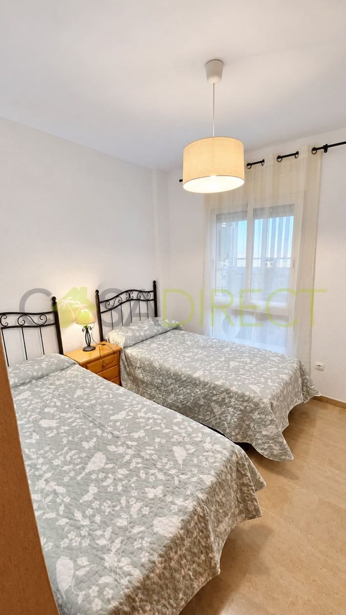 2 slaapkamer Flat te huur in Torremolinos met zwembad - € 1.465 (Ref: 10141665)