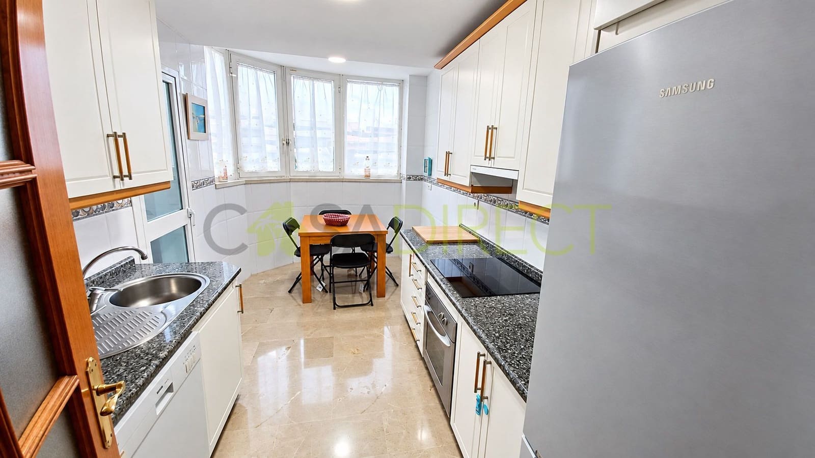 2 slaapkamer Flat te huur in Torremolinos met zwembad - € 1.465 (Ref: 10141665)
