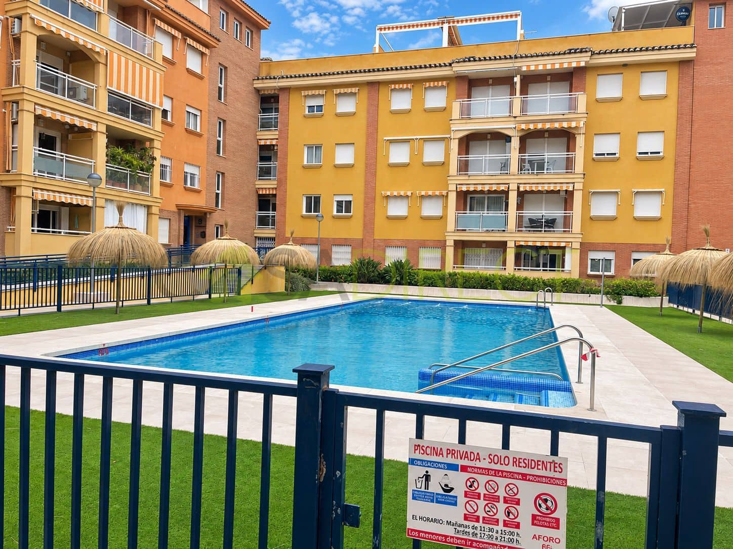 Apartamento de 4 habitaciones en El Morche en alquiler con piscina garaje - 1.080 € (Ref: 10164154)