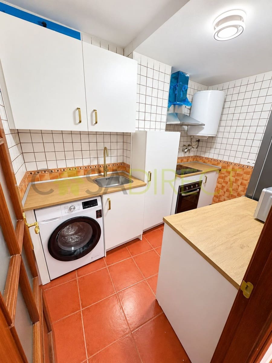 2 bedroom Apartment for rent in Alcaucin with pool garage - € 920 (Ref: 10166086)