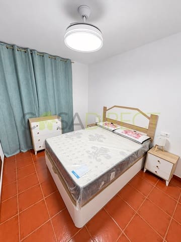 2 soverom Leilighet til leie i Alcaucín med svømmebasseng garasje - € 920 (Ref: 10166086)