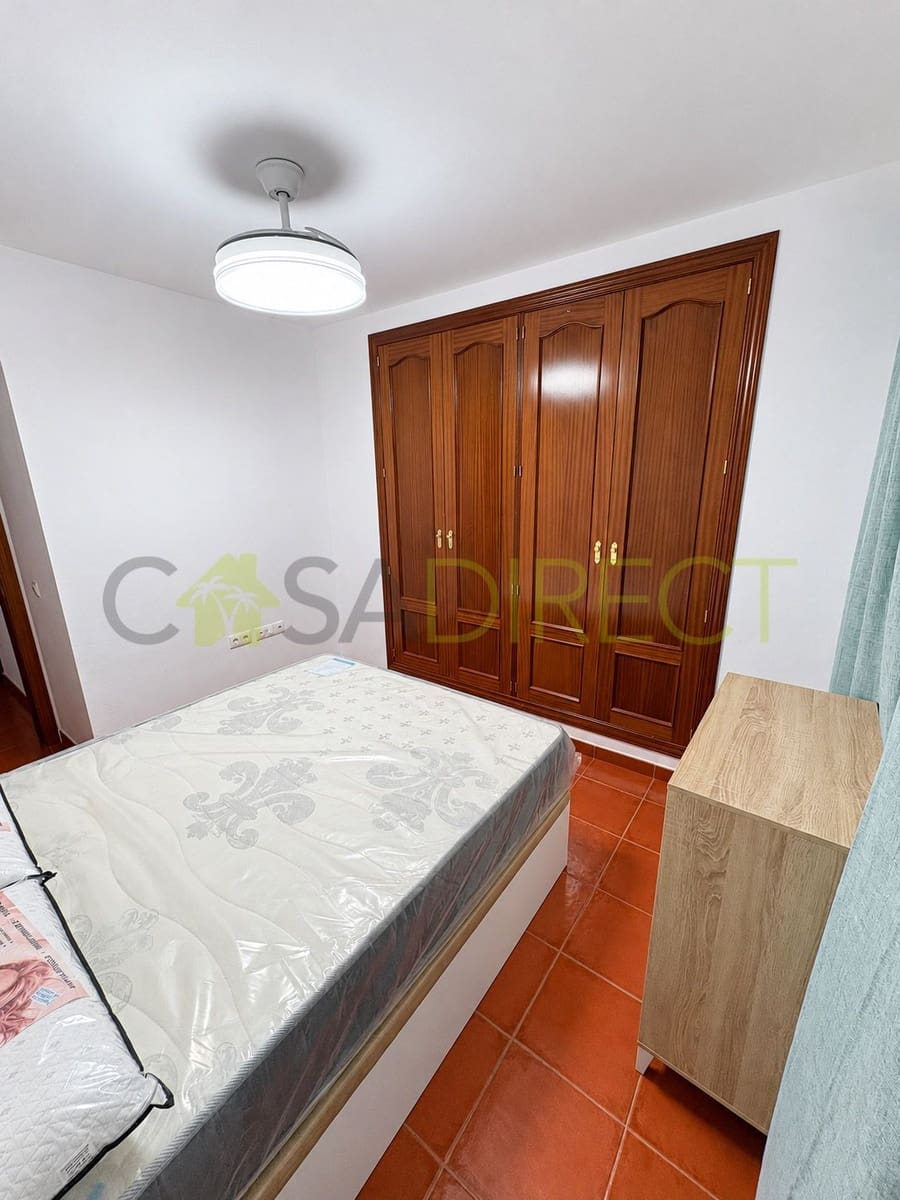2 bedroom Apartment for rent in Alcaucin with pool garage - € 920 (Ref: 10166086)