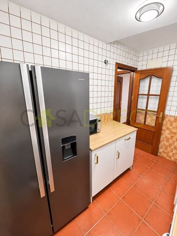 2 soverom Leilighet til leie i Alcaucín med svømmebasseng garasje - € 920 (Ref: 10166086)