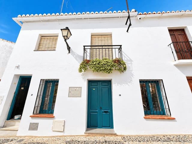 2 quarto Moradia Geminada para arrendar em Frigiliana - 1 200 € (Ref: 10174350)