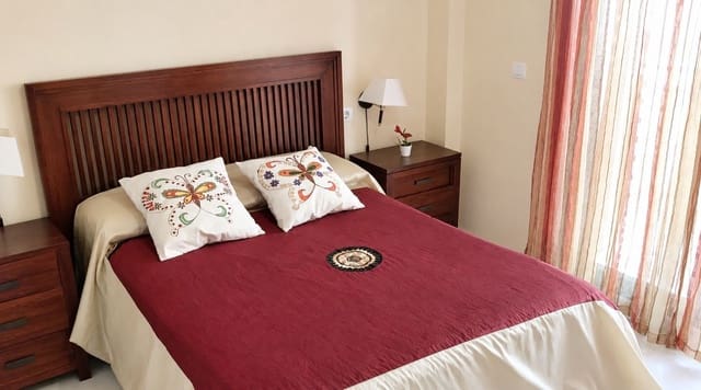 2 quarto Apartamento para arrendar em Perchel Sur, Málaga cidade - 1 920 € (Ref: 10182485)