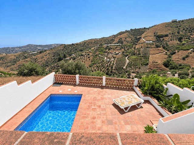 4 sovrum Villa att hyra i Frigiliana med pool garage - 1 600 € (Ref: 10184199)