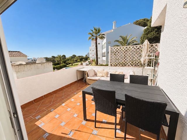 Apartamento de 2 habitaciones en La Cala de Mijas, Mijas en alquiler con piscina garaje - 1.800 € (Ref: 10186421)