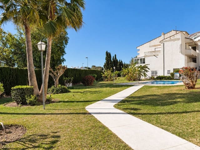 Apartamento de 2 habitaciones en La Cala de Mijas, Mijas en alquiler con piscina garaje - 1.800 € (Ref: 10186421)